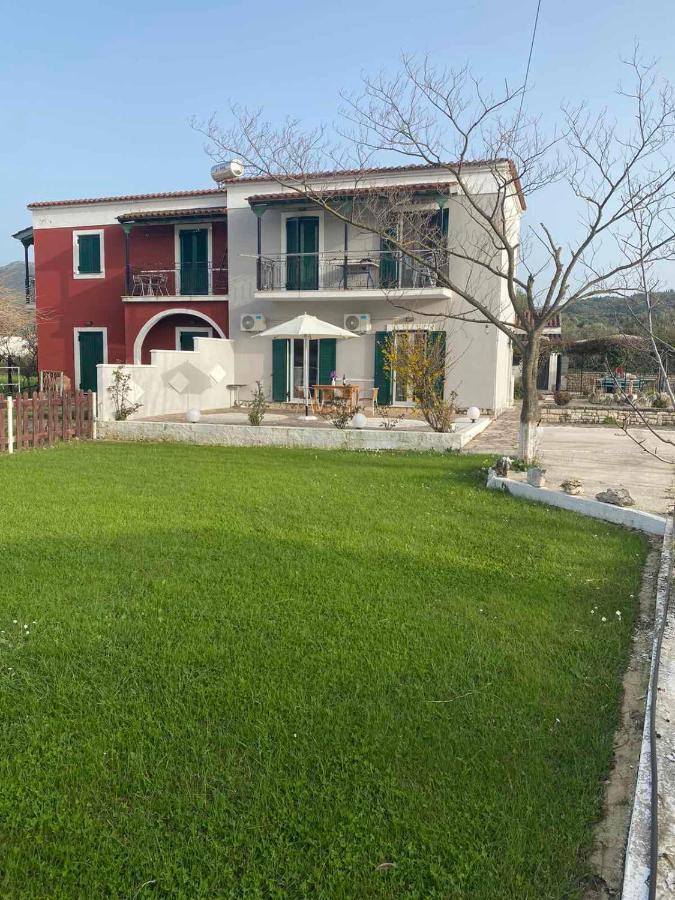 Nikilein'S House, Διαμέρισμα 150Μ Απο Την Παραλία 罗达 外观 照片
